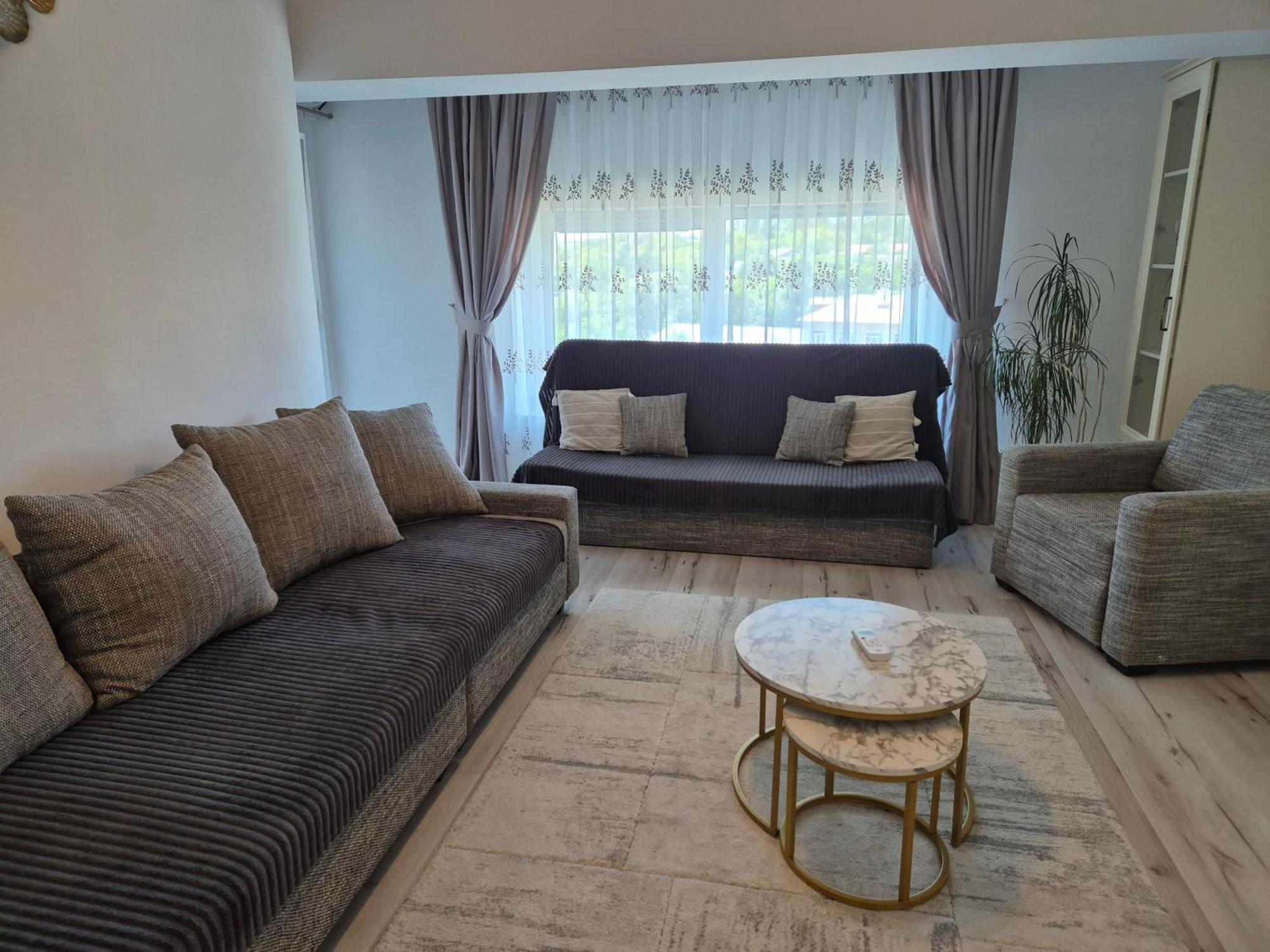 Suceava Apartment Exterior photo